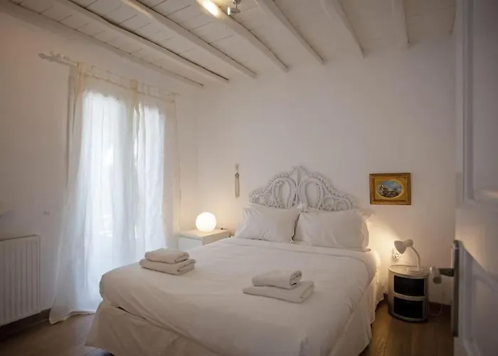 Tatil Evi Mykonian Style W Shared Pool 8 & 9