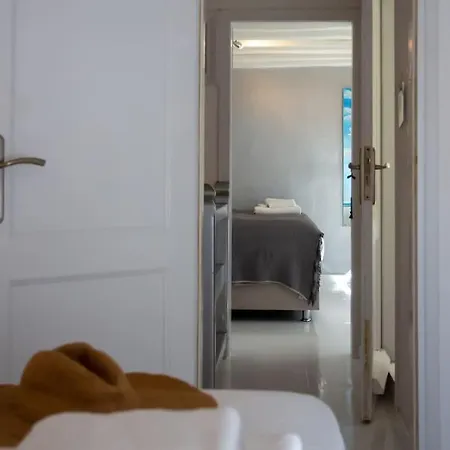 Дом отдыха Mykonian Style W Shared Pool 8 & 9 Орнос