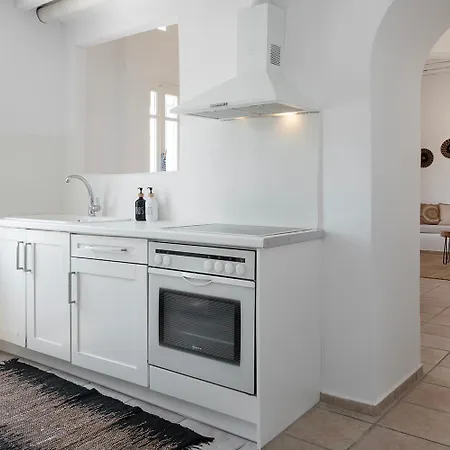 Mykonian Style W Shared Pool 8 & 9 Feriehus Ornos (Mykonos)