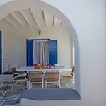 Hébergement de vacances Mykonian Style W Shared Pool 8 & 9 *
