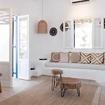 Mykonian Style W Shared Pool 8 & 9 Hébergement de vacances *