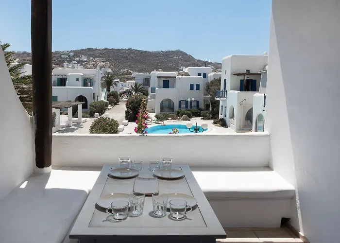 Mykonian Style W Shared Pool 8 & 9 Ornósz