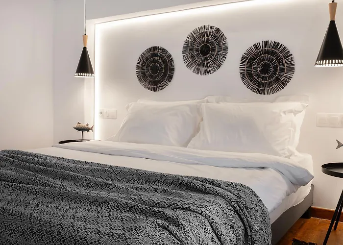 Mykonian Style W Shared Pool 8 & 9